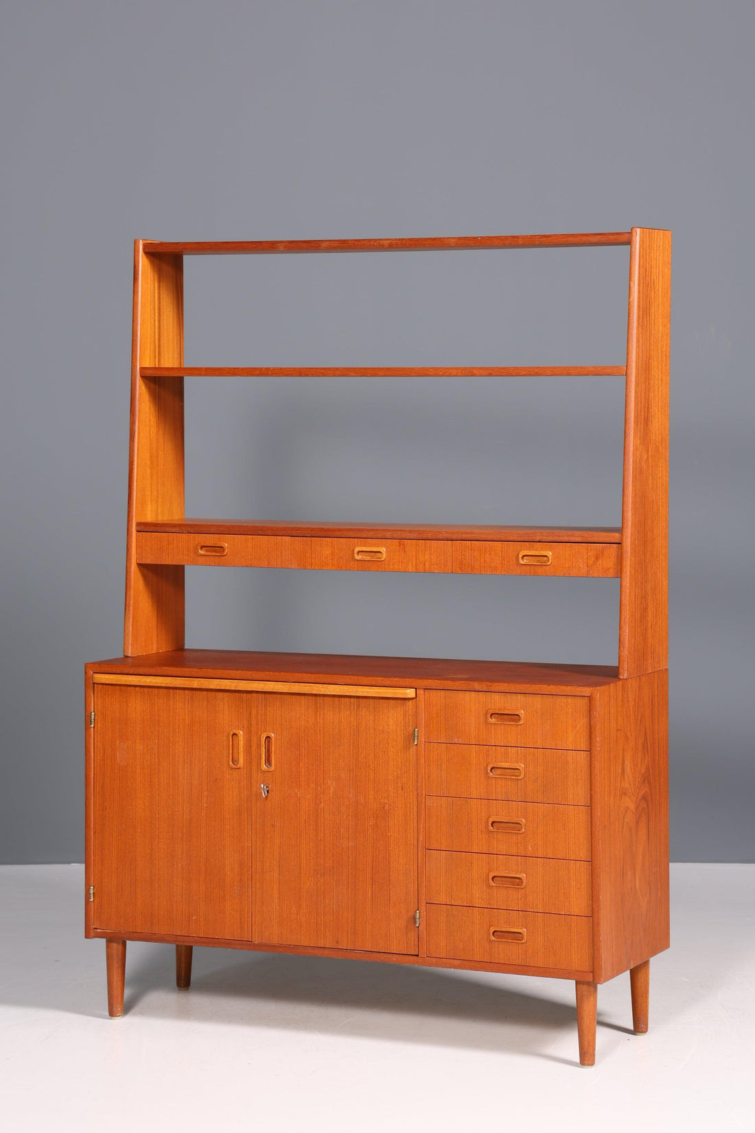 Stilvolles Mid Century Regal Made in Denmark Danish Design Sekretär Teak Schrank Vintage Kommode