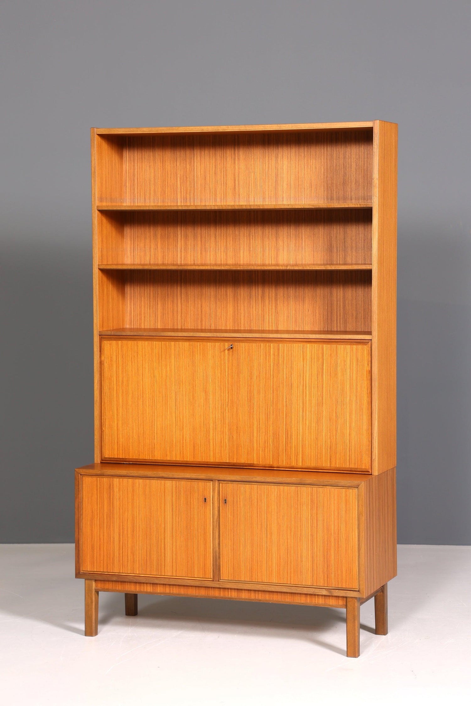 Schlichtes Mid Century Regal Skandinavischer Teak Holz Sekretär Bücherregal Kommode Bar