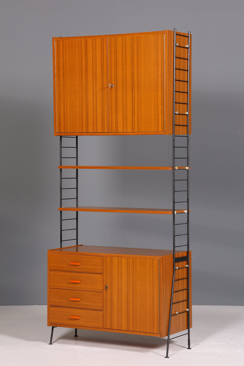 Wunderschönes Mid Century String Regal Modular Bücherregal Regalwand Schrank Kommode 60s