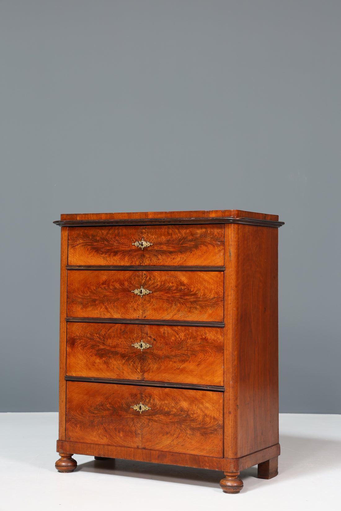 Beautiful Wilhelminian style Vertiko walnut highboard Louis Philippe chest of drawers around 1890