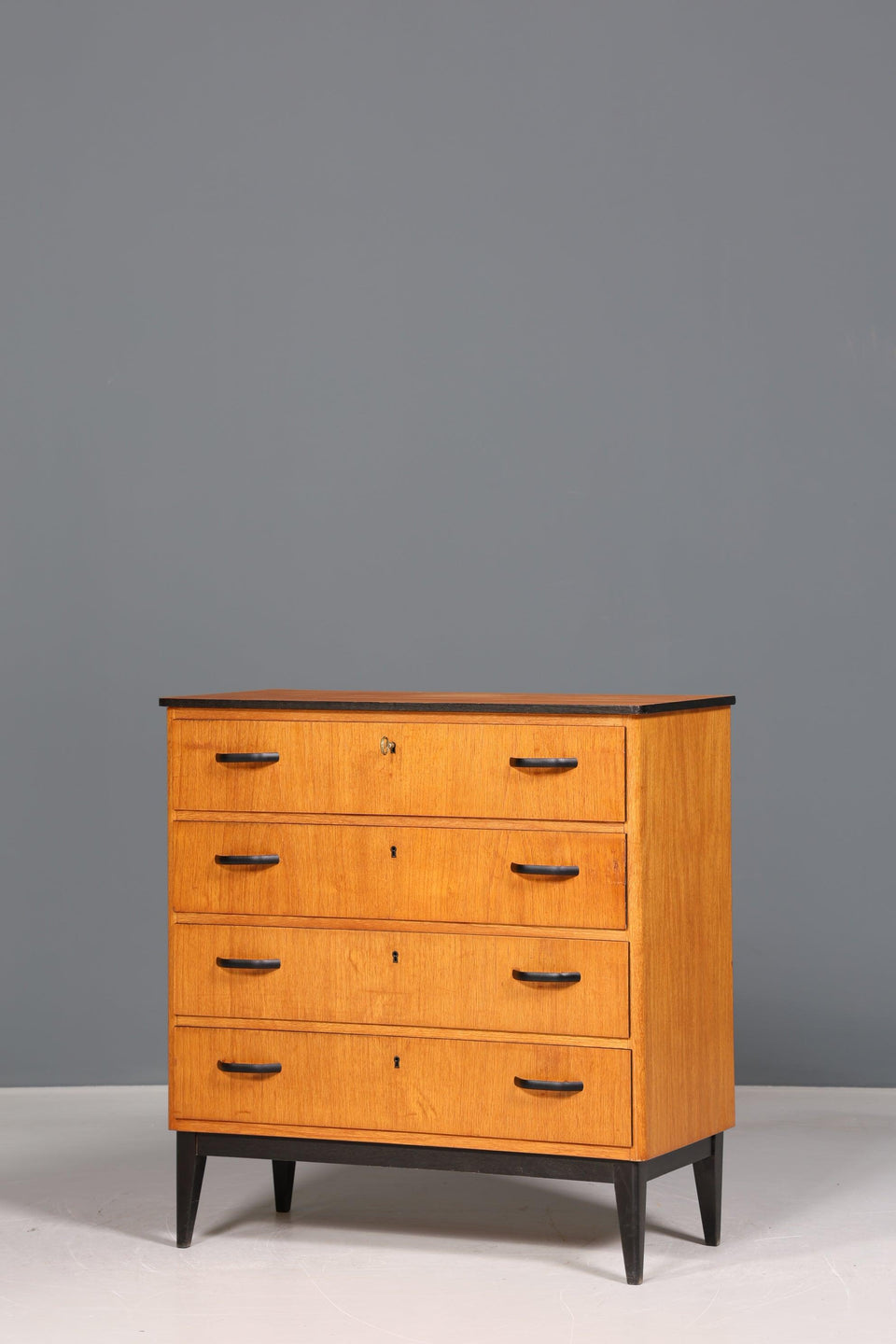 Beautiful Mid Century Chest of Drawers Teak Wood Sideboard Vintage Chest of Drawers