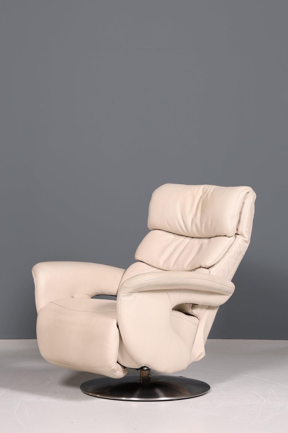 Beautiful original Himolla armchair "Model 7628" armchair reclining function relax armchair 1 of 2