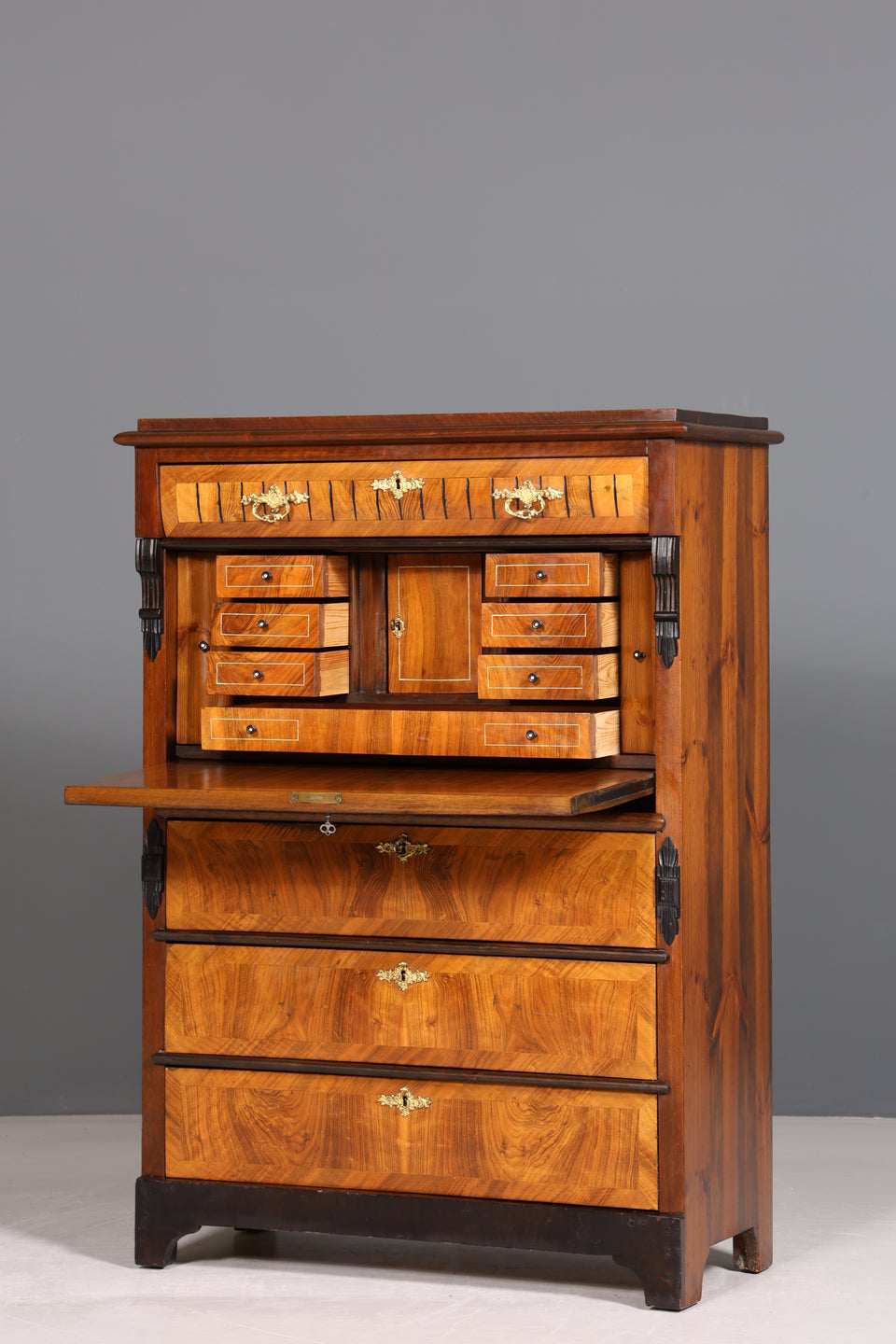 Edler Gründerzeit Sekretär Vertiko Nussbaum Jugendstil Highboard Louis Philippe Kommode um 1880