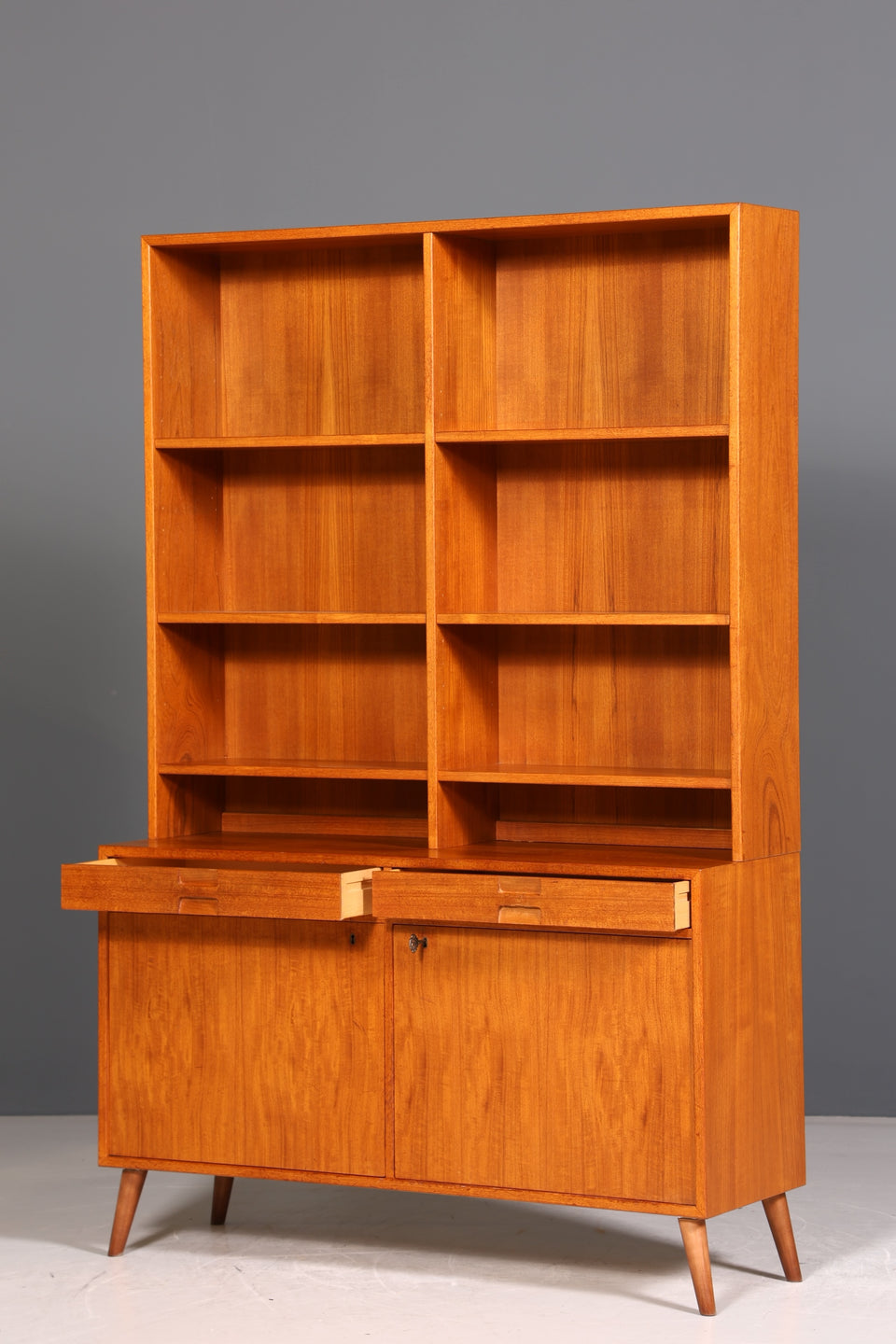 Traumhaftes Mid Century Regal echt Holz Schrank Danish Design Retro Kommode Vintage Bücherregal 60er Jahre