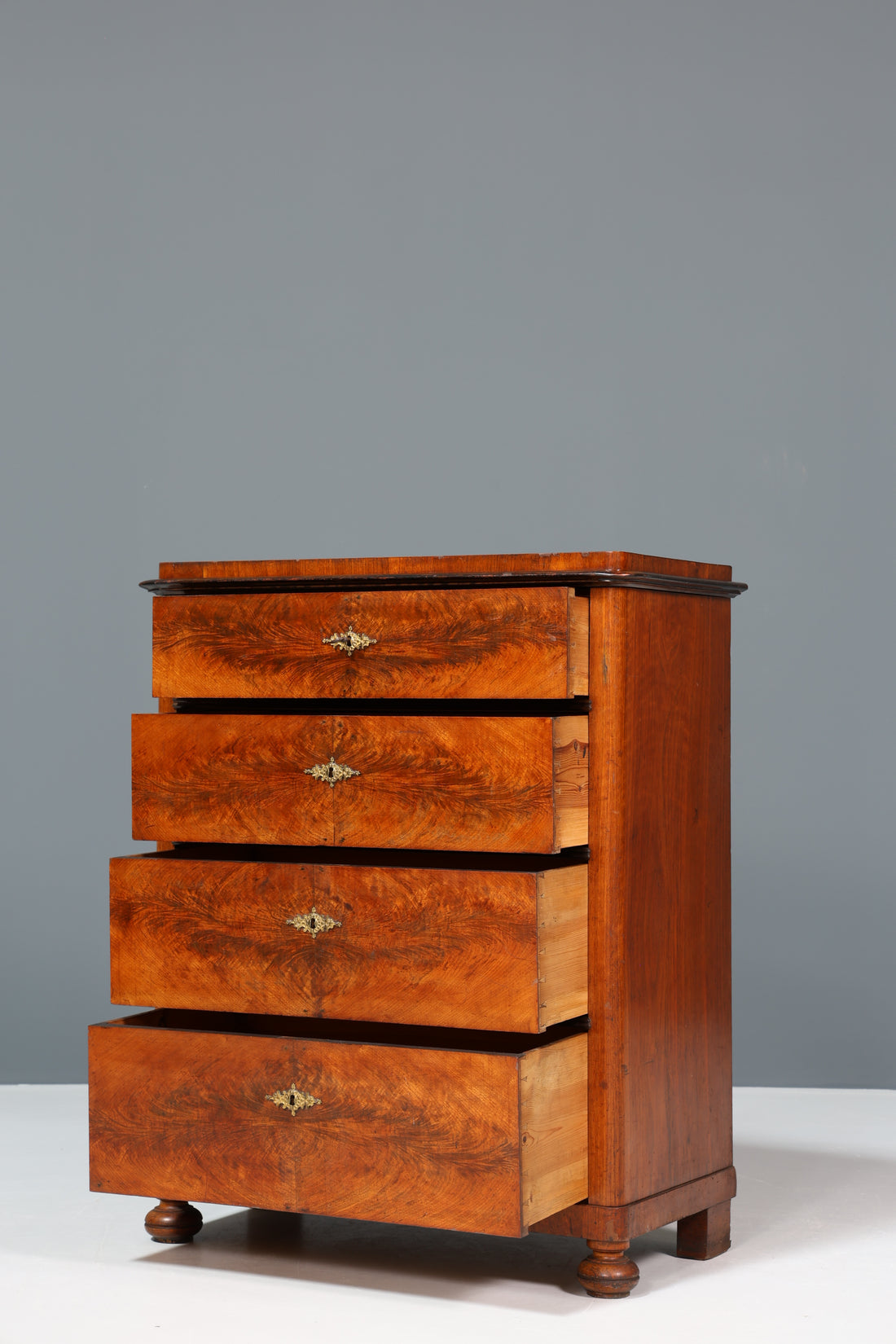 Beautiful Wilhelminian style Vertiko walnut highboard Louis Philippe chest of drawers around 1890