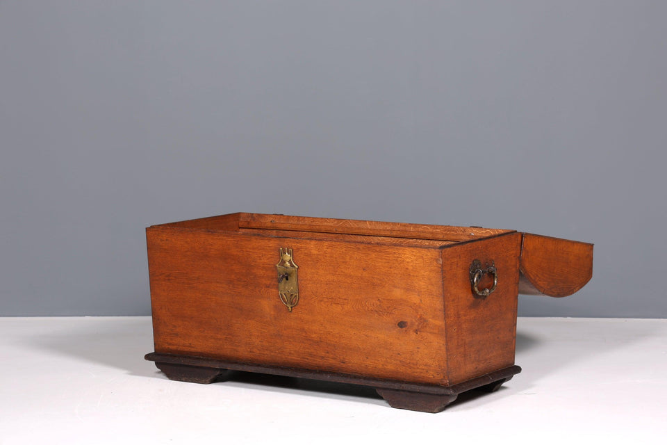 Magnificent original baroque chest around 1800 laundry chest solid wood oak chest dowry chest antique box