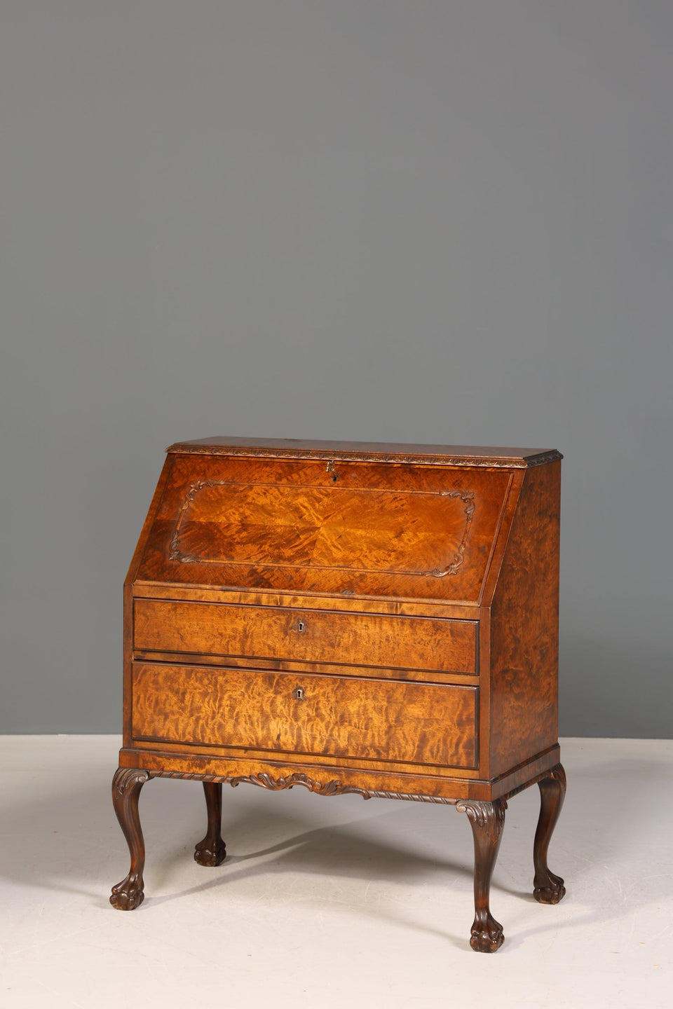 Beautiful secretary Chippendale style antique around 1940 office chest of drawers writing chest