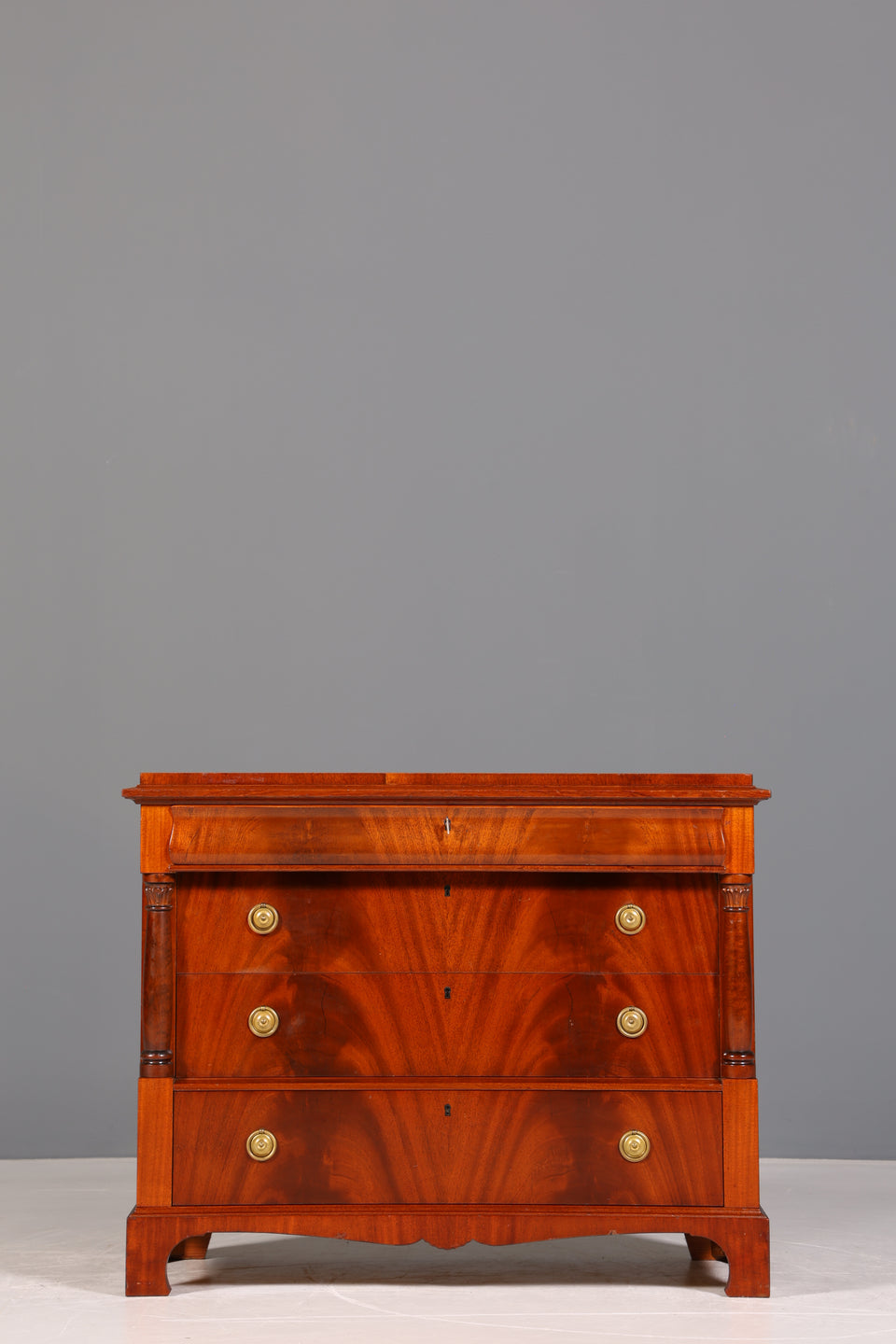 Edle Biedermeier Stil Kommode um 1940 Englisch Antik Mahagoni Sideboard Schubladen Kommode