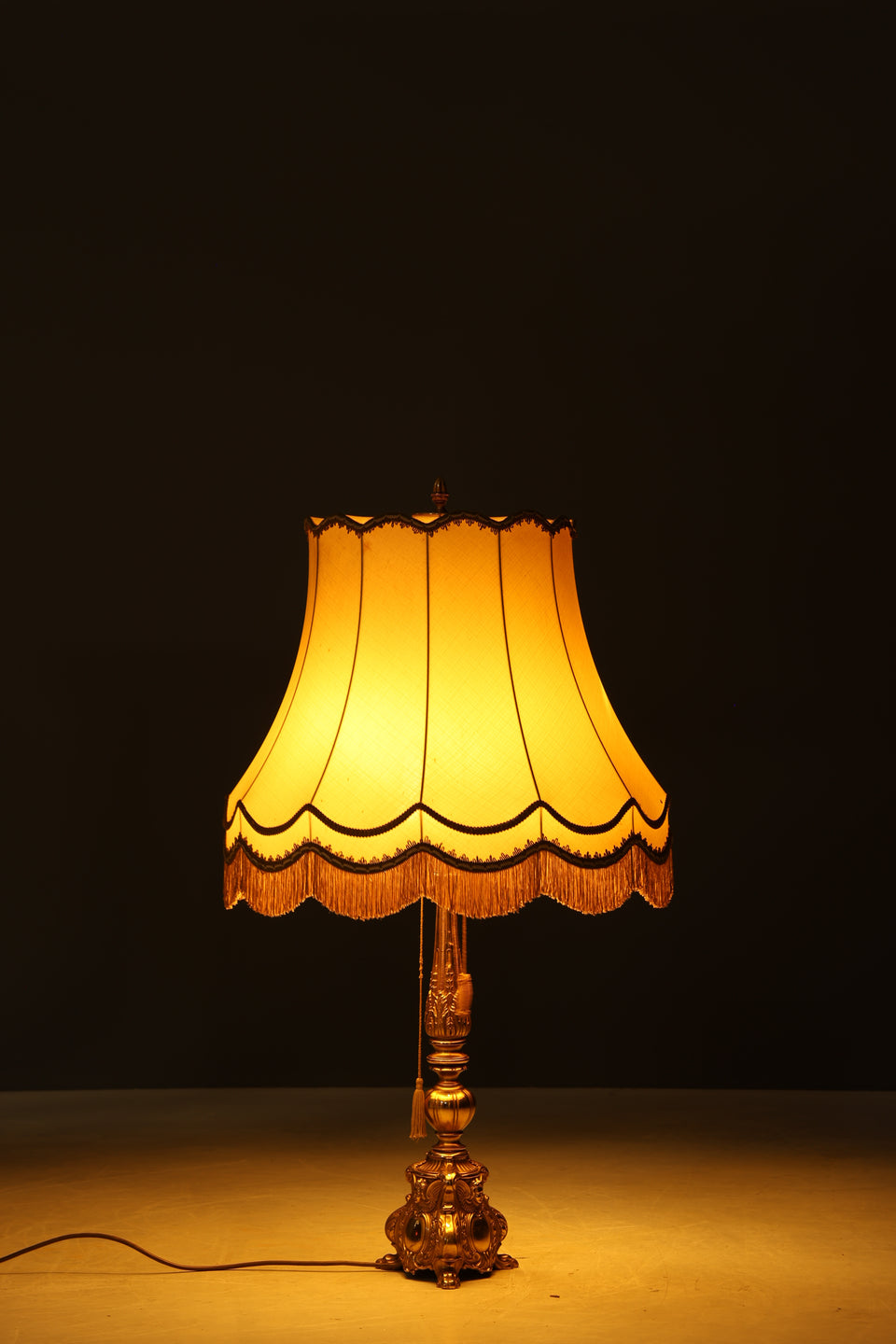 Elegant antique brass table lamp lampshade splendor lamp decorations reading lamp bedside lamp