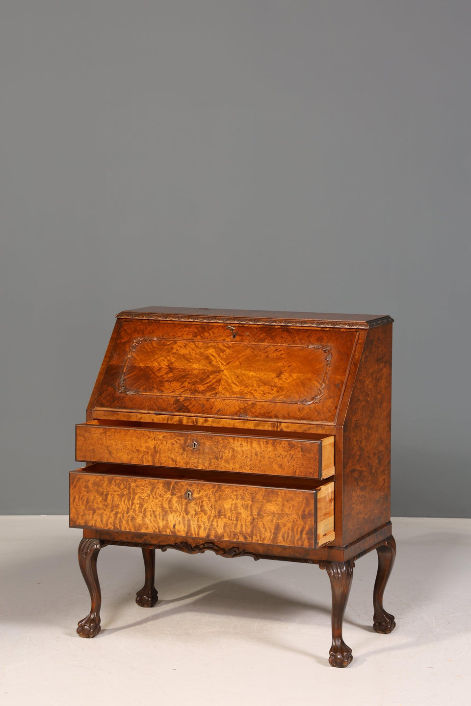 Beautiful secretary Chippendale style antique around 1940 office chest of drawers writing chest