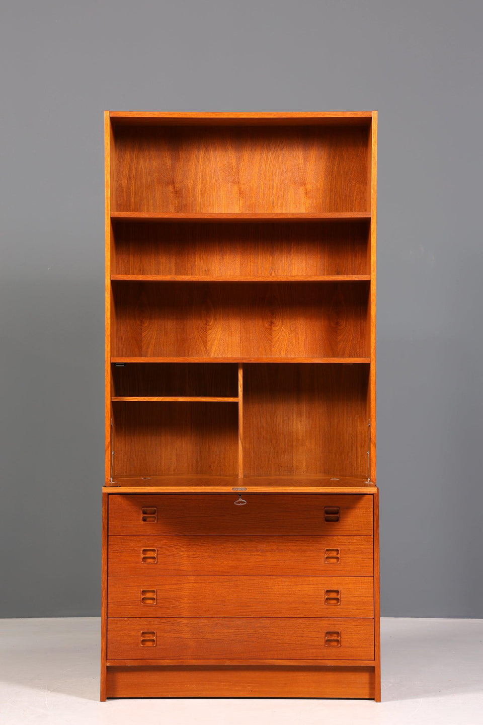 Wunderschönes Mid Century Regal Danish Design Teak Holz Schrank Sekretär 60er Jahre Kommode