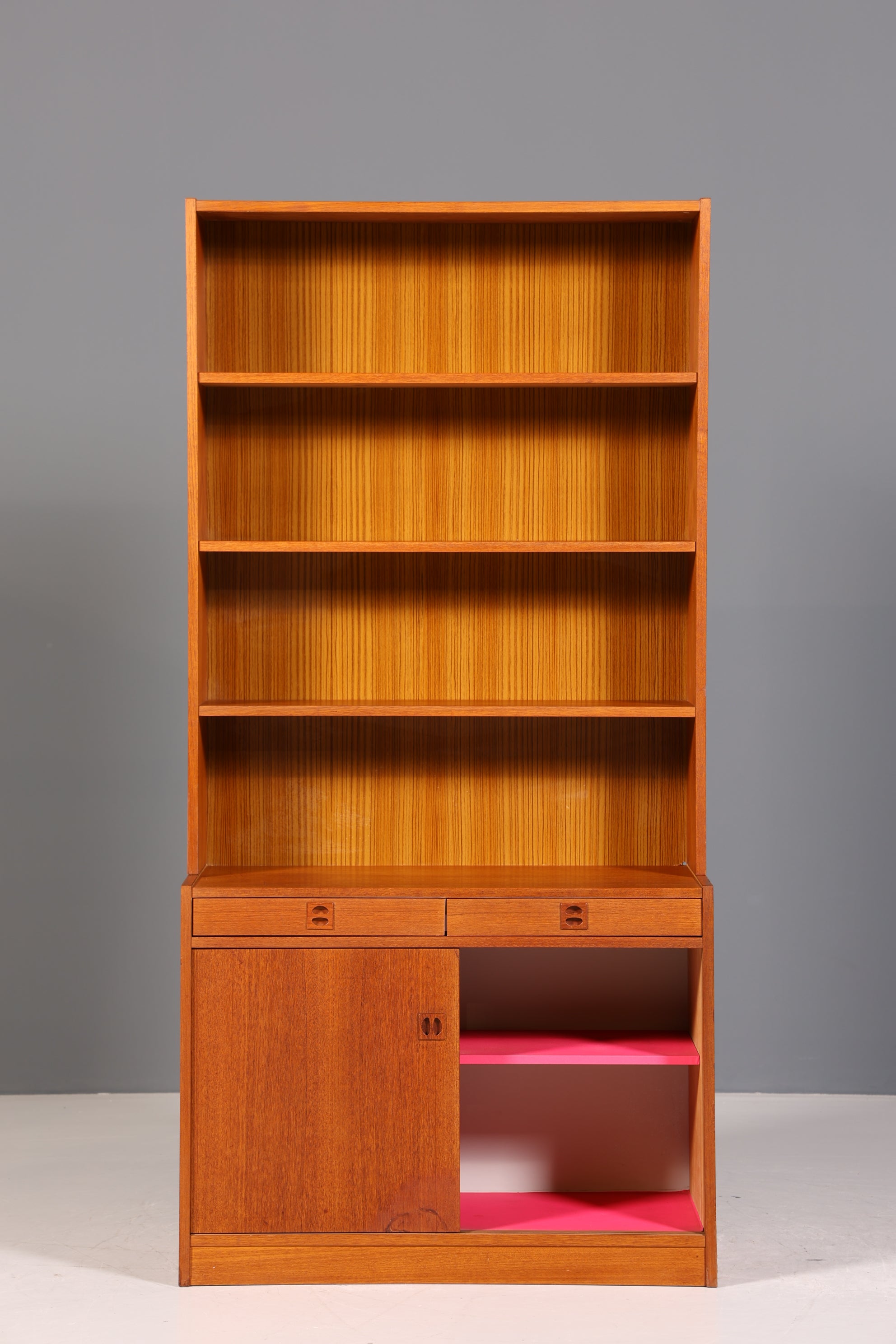 Wunderschönes Mid Century Regal skandinavisches Bücherregal Teak Holz Kommode 60er Jahre