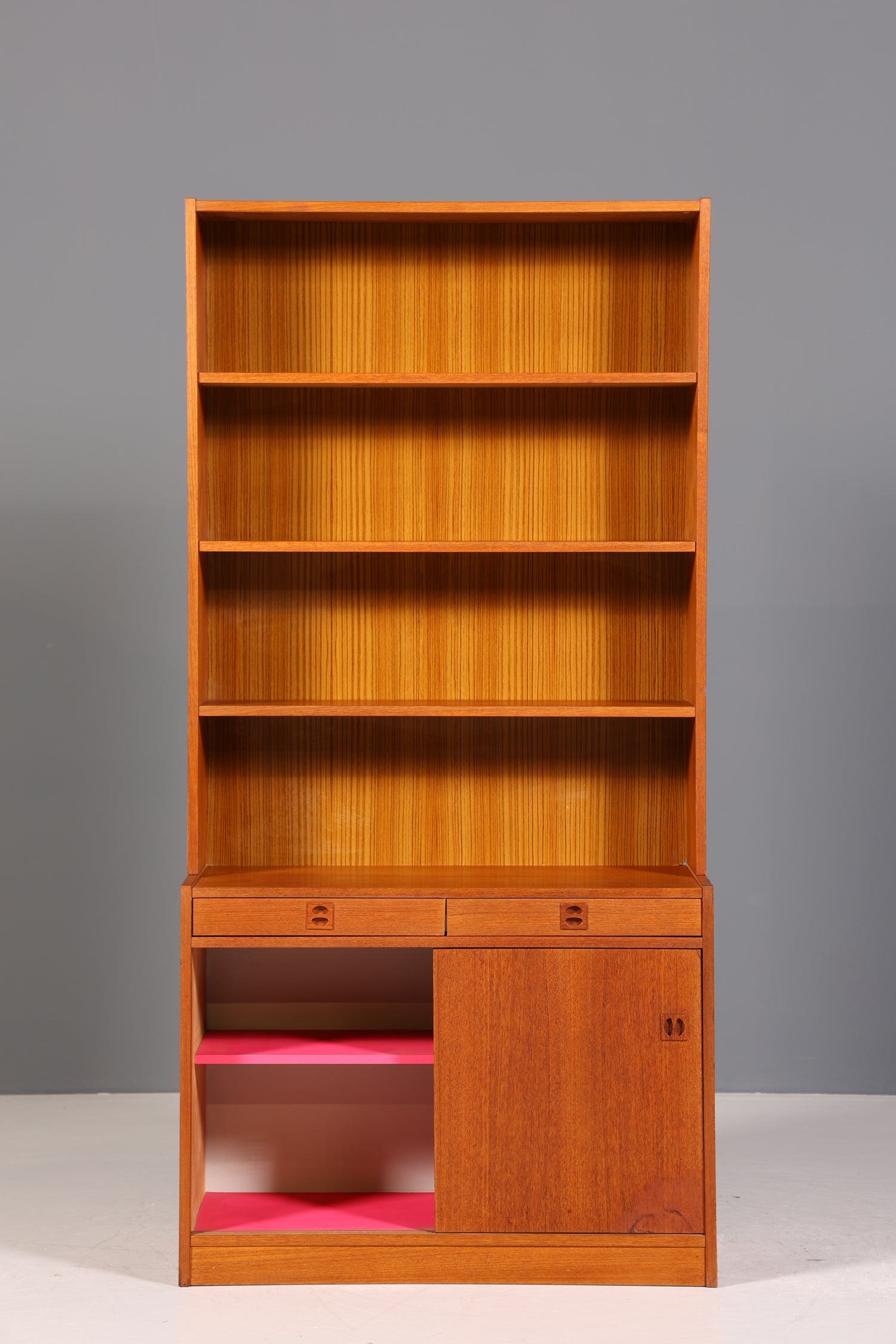 Wunderschönes Mid Century Regal skandinavisches Bücherregal Teak Holz Kommode 60er Jahre