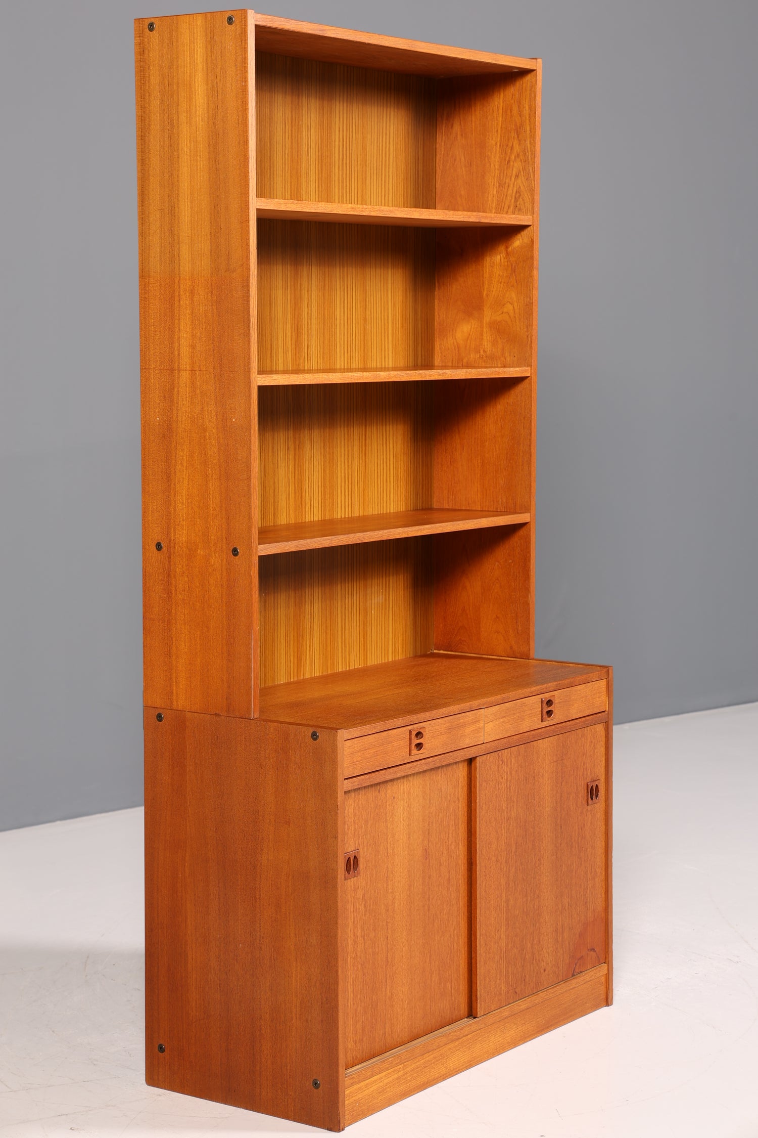 Wunderschönes Mid Century Regal skandinavisches Bücherregal Teak Holz Kommode 60er Jahre