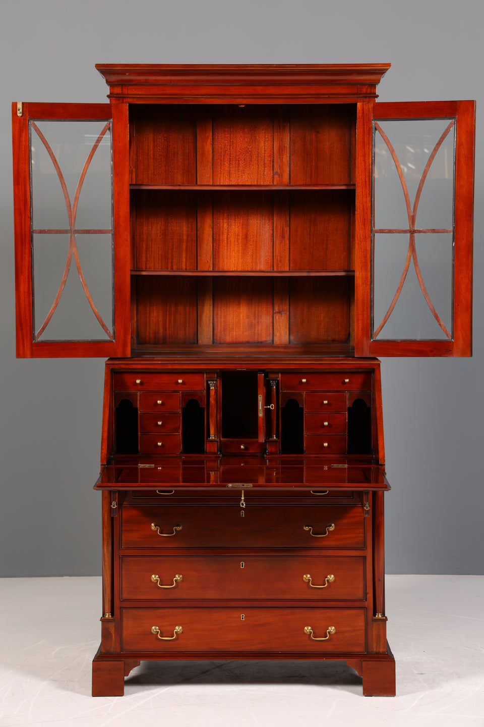 Wunderschöner Englischer Sekretär Vitrine Bibliothek Biedermeier Stil Aufsatzsekretär echt Holz Antik Schrank Regal