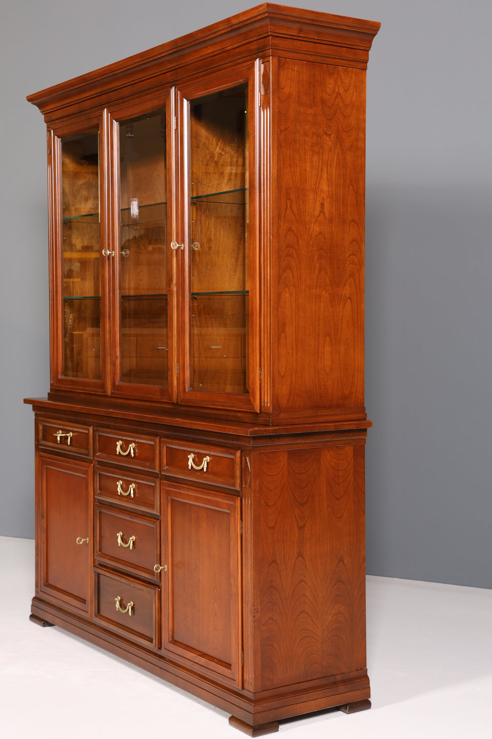 Traumhafte Original Selva Vitrine Antik Stil massiv Holz Buffet Villa Borghese Schrank Bibliothek