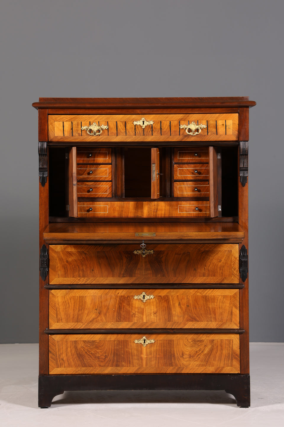 Edler Gründerzeit Sekretär Vertiko Nussbaum Jugendstil Highboard Louis Philippe Kommode um 1880