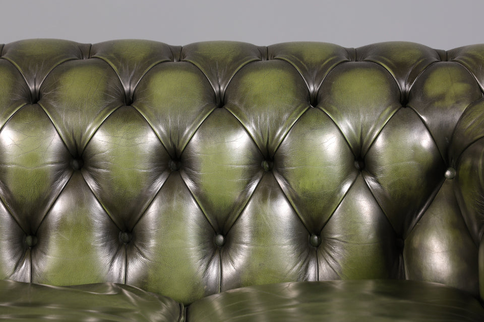 Wunderschönes Original Chesterfield Sofa grün 3-Sitzer echt Leder Couch