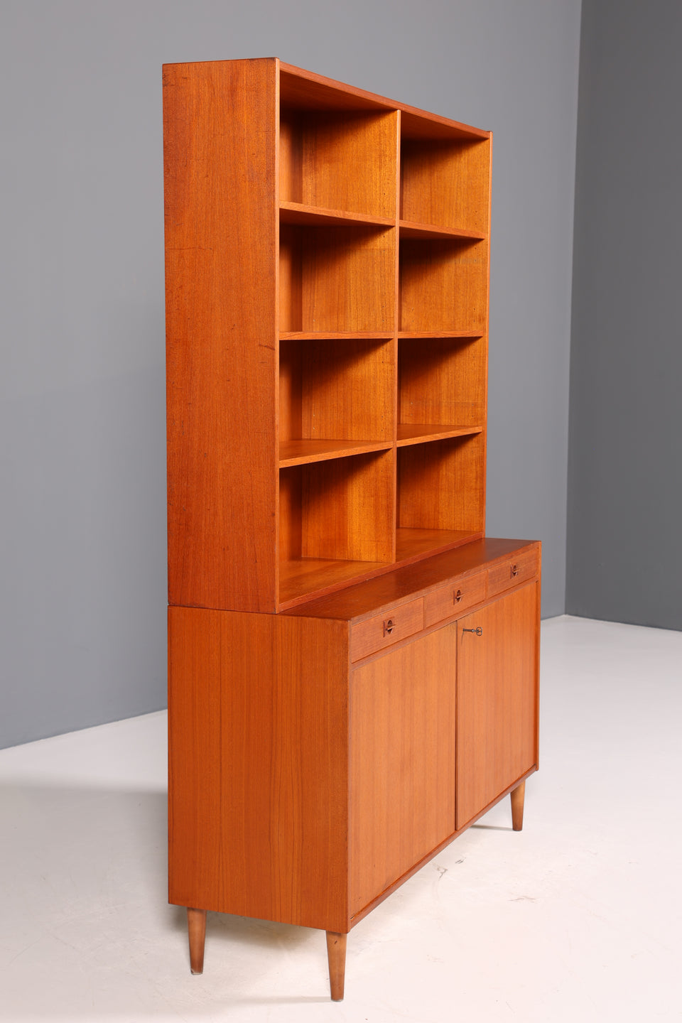 Wunderschönes Mid Century Regal echt Holz Schrank Danish Design Retro Kommode Vintage Bücherregal 60er Jahre