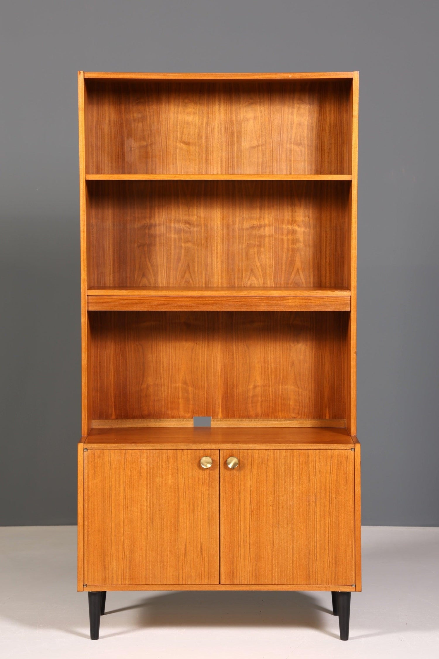 Stilvolles Mid Century Regal Vintage Schrank Retro Bücherregal 60er Jahre