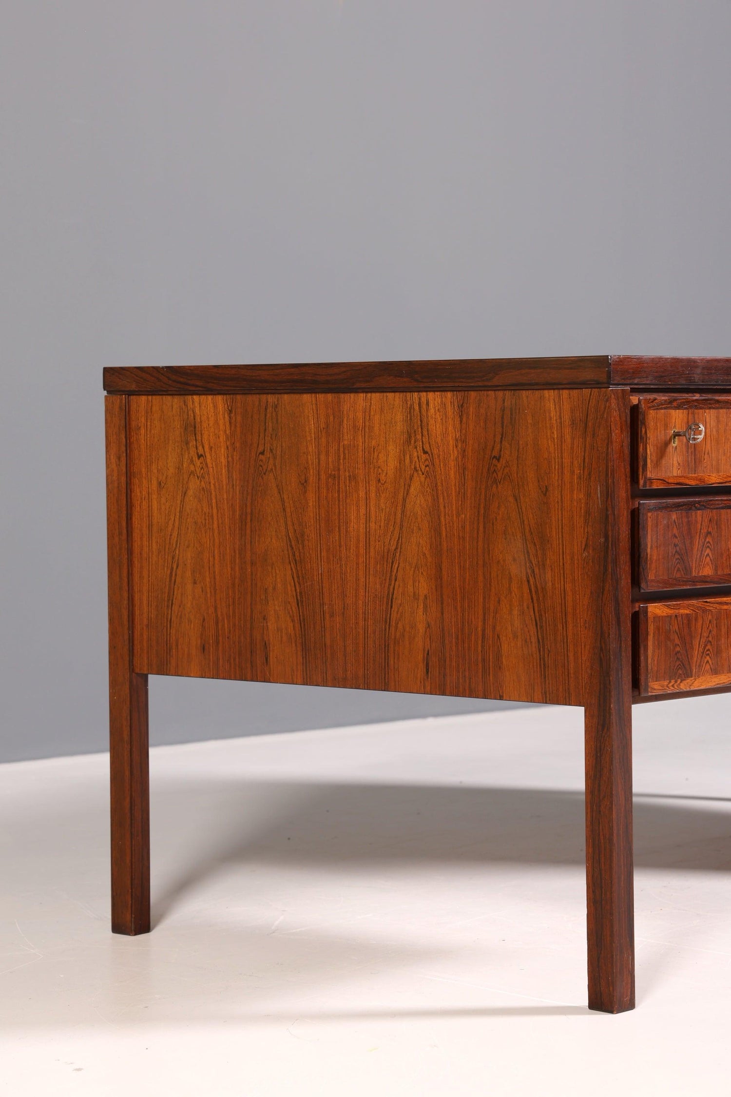 Rare mid-century desk made of rosewood wood &quot;Model 77 by Gunni Omann for Omann Jun Møbelfabrik&quot; 1960s