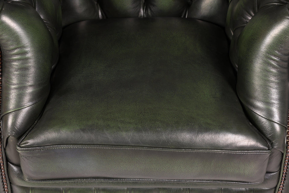 Beautiful original Chesterfield Centurion armchair green English armchair English men's armchair