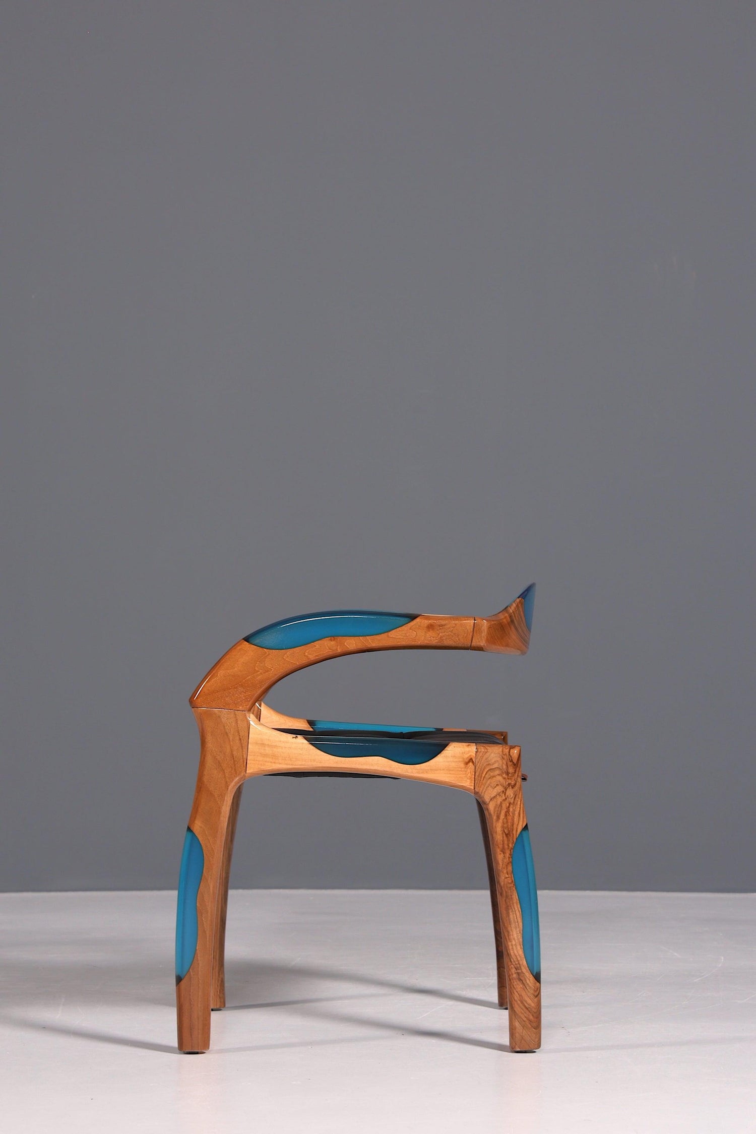 Epoxy armchair &quot;Arnson Plus Blue&quot; epoxy resin armchair solid walnut secretary chair 