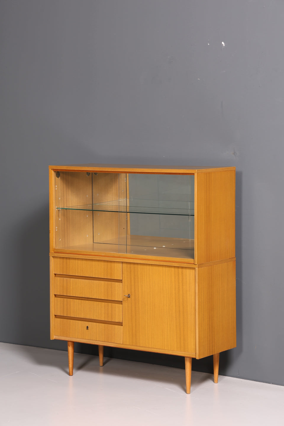 Wunderschöne Mid Century Vitrine Vintage Schrank Regal Retro Bücherregal Barschrank