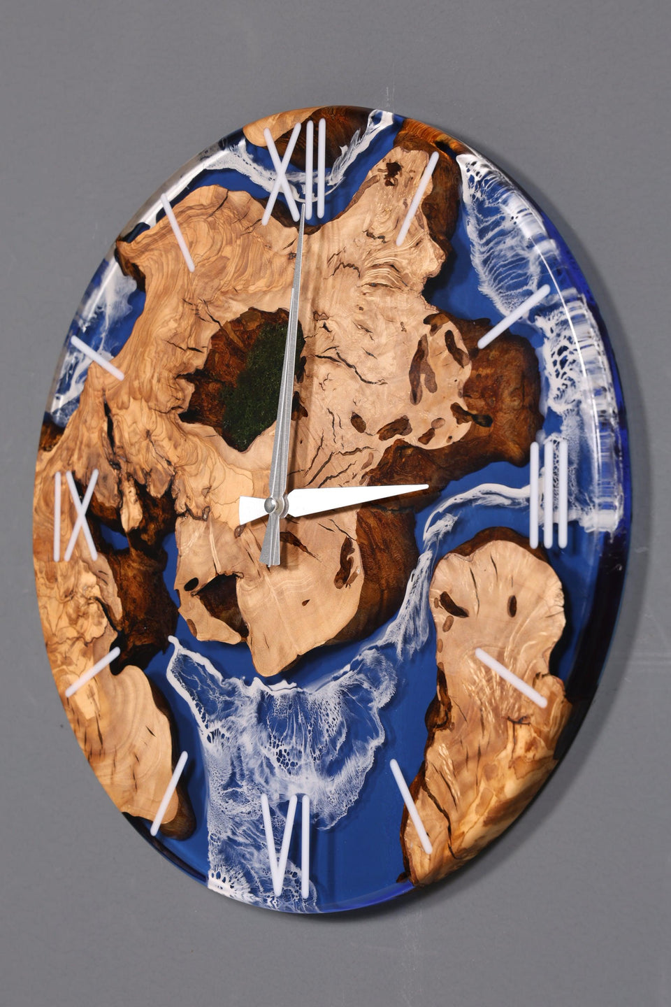 Impressive Handmade Epoxy Resin Clock Olive Tree Wall Clock Epoxy Analog Clock 