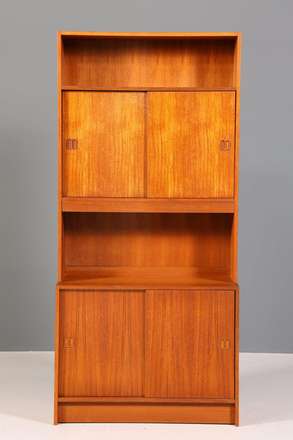 Wunderschönes Mid Century Regal Teak Holz Danish Design Schrank Retro Kommode Bücherregal 60s