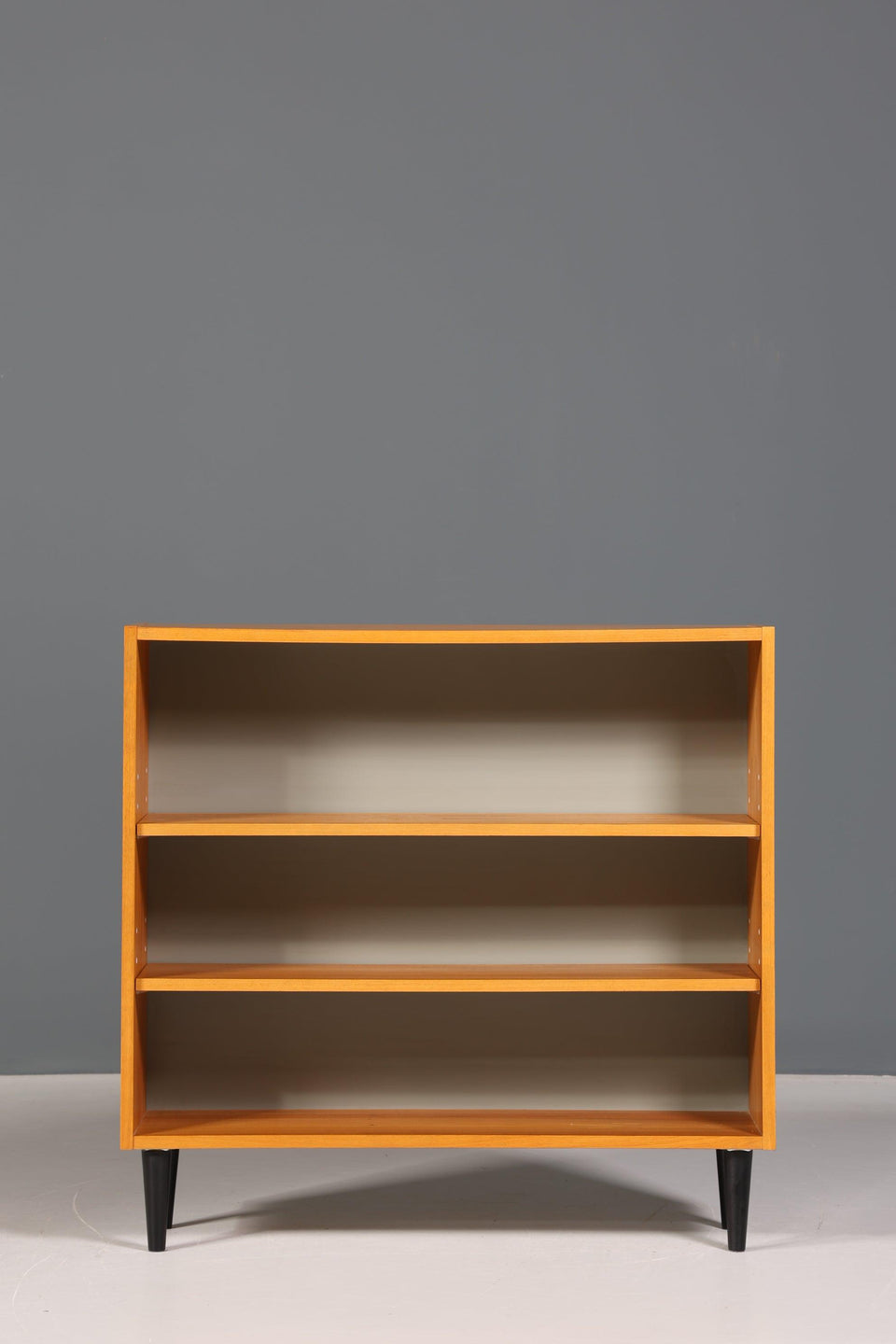 Beautiful original Hellerau shelf Mid Century bookcase Bruno Knoblauch 605 Bauhaus retro book shelf