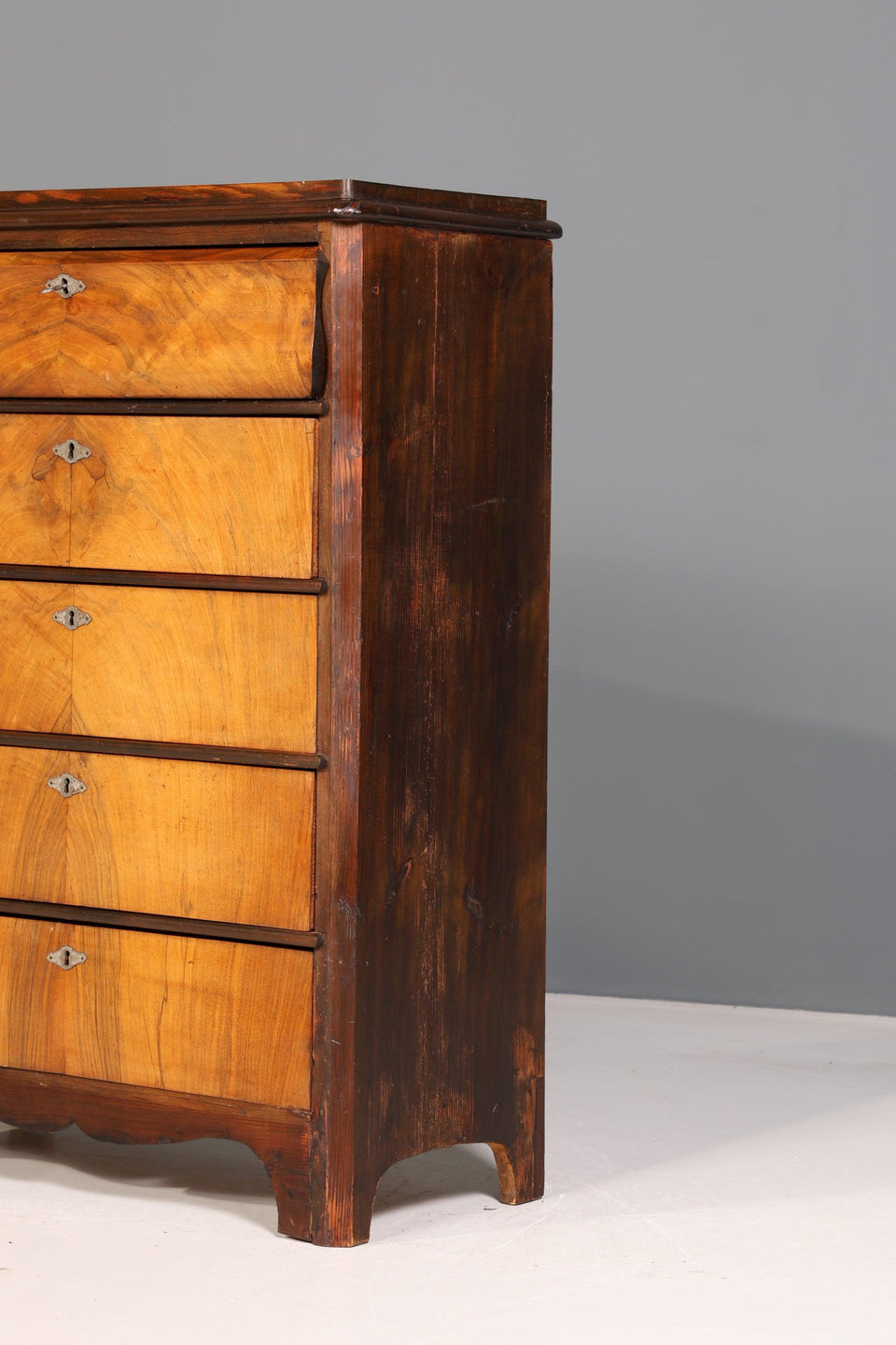 Beautiful Louis Philippe Vertiko Wilhelminian highboard antique chest of drawers around 1880