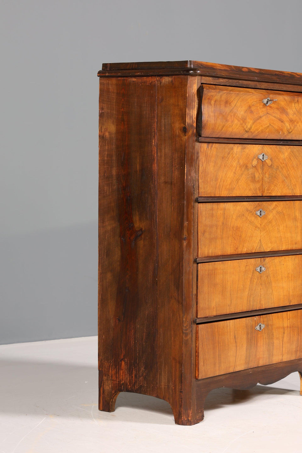 Beautiful Louis Philippe Vertiko Wilhelminian highboard antique chest of drawers around 1880