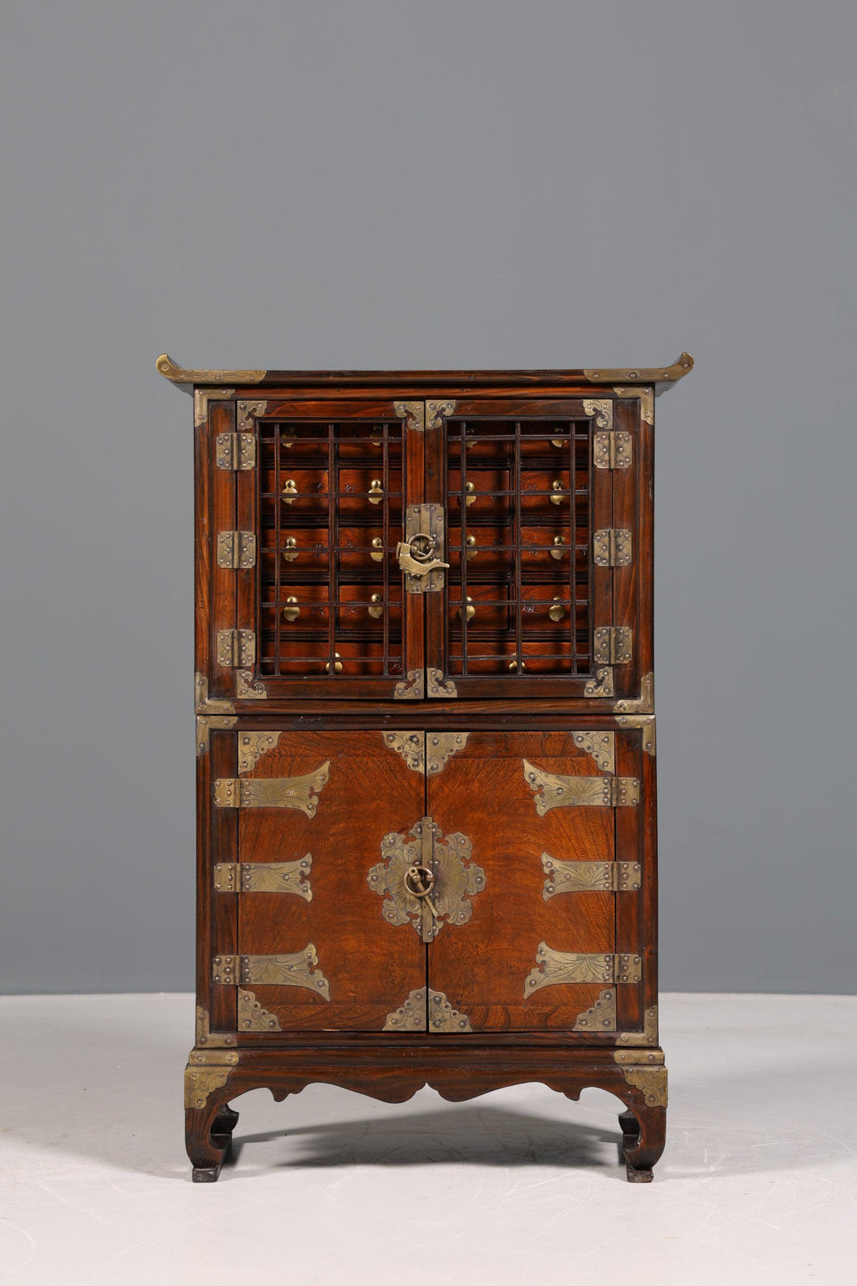 Rare Korean chest of drawers, apothecary cabinet, Asia antique cabinet