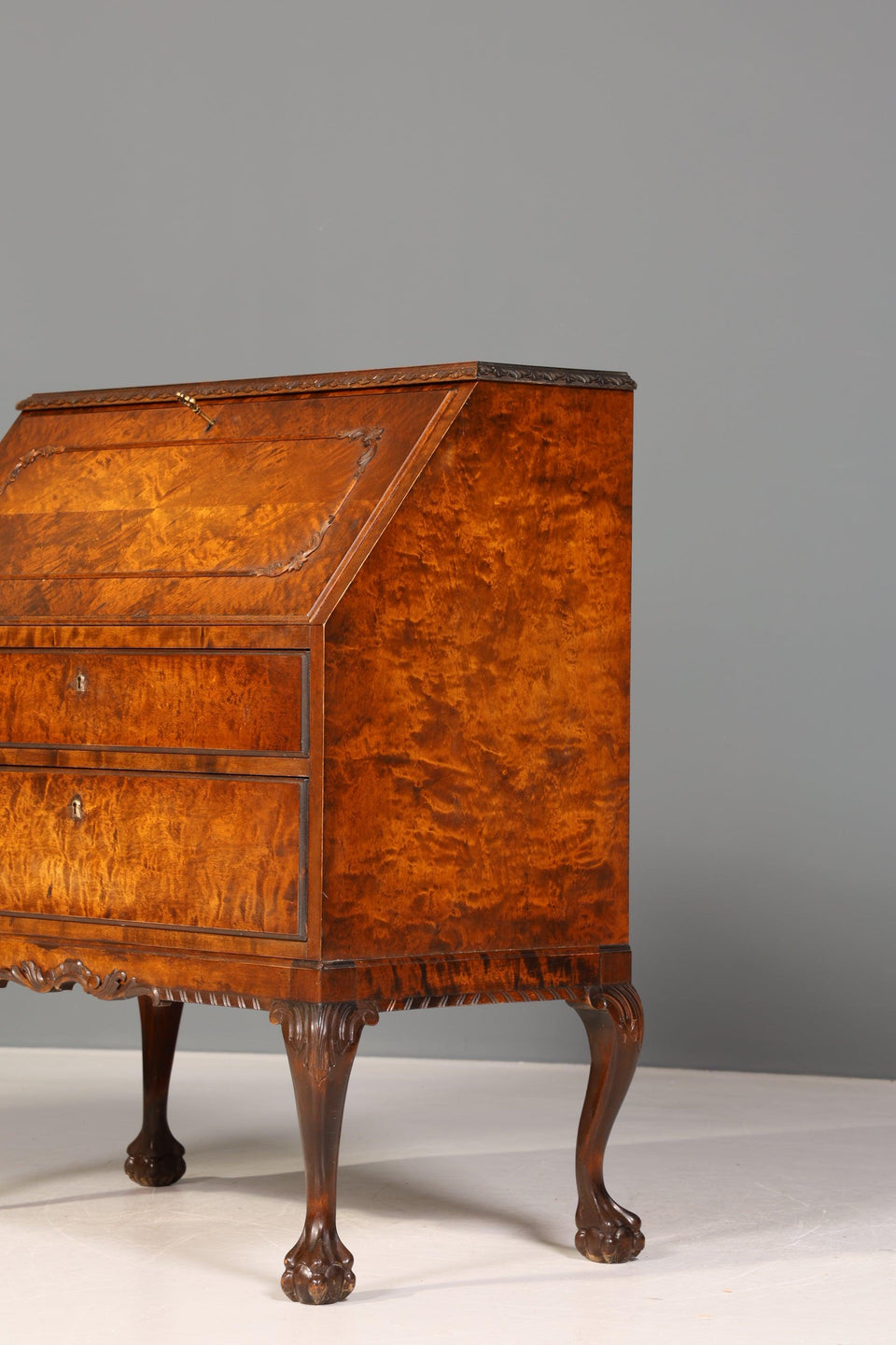 Beautiful secretary Chippendale style antique around 1940 office chest of drawers writing chest