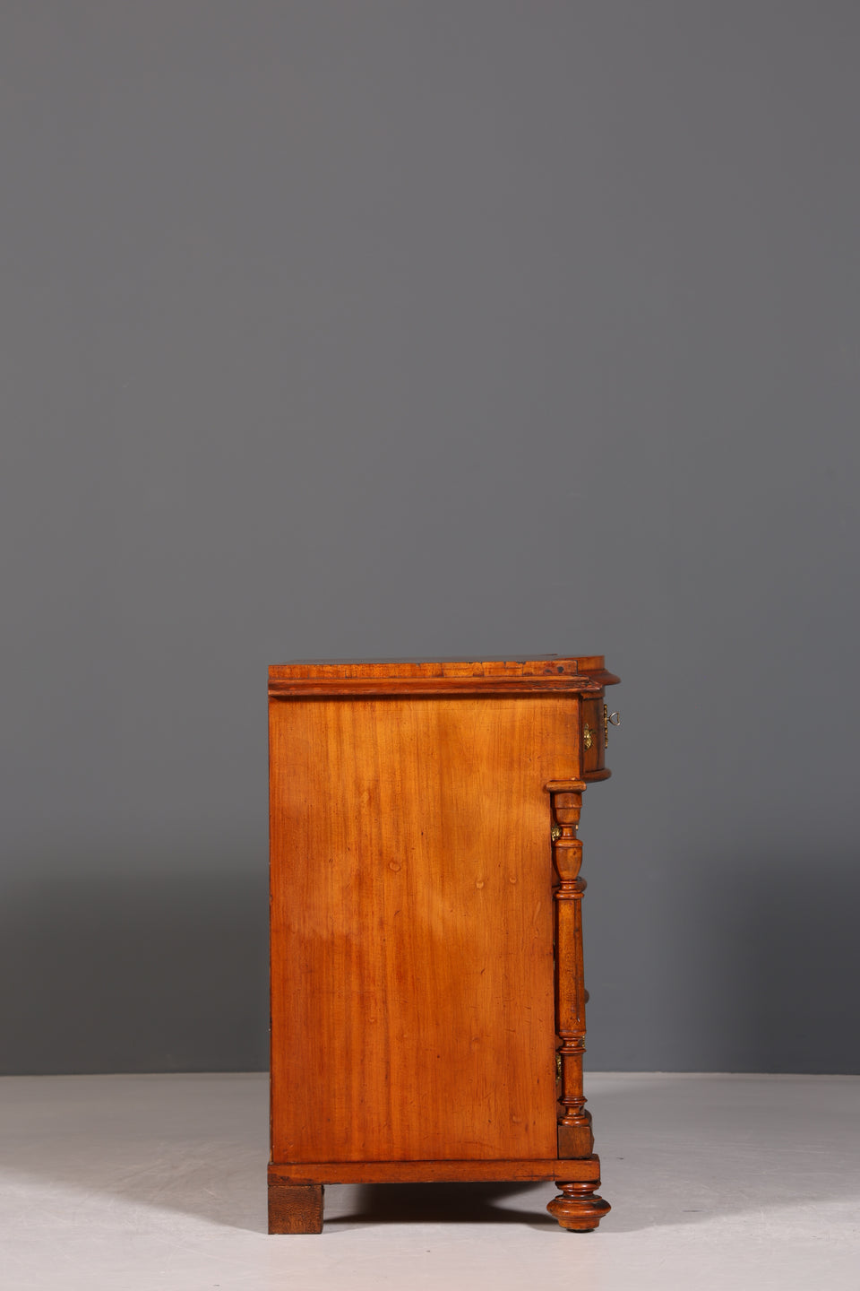 Wunderschöne Gründerzeit Kommode Louis Philippe Nussbaum Schubladen Kommode Sideboard um 1880