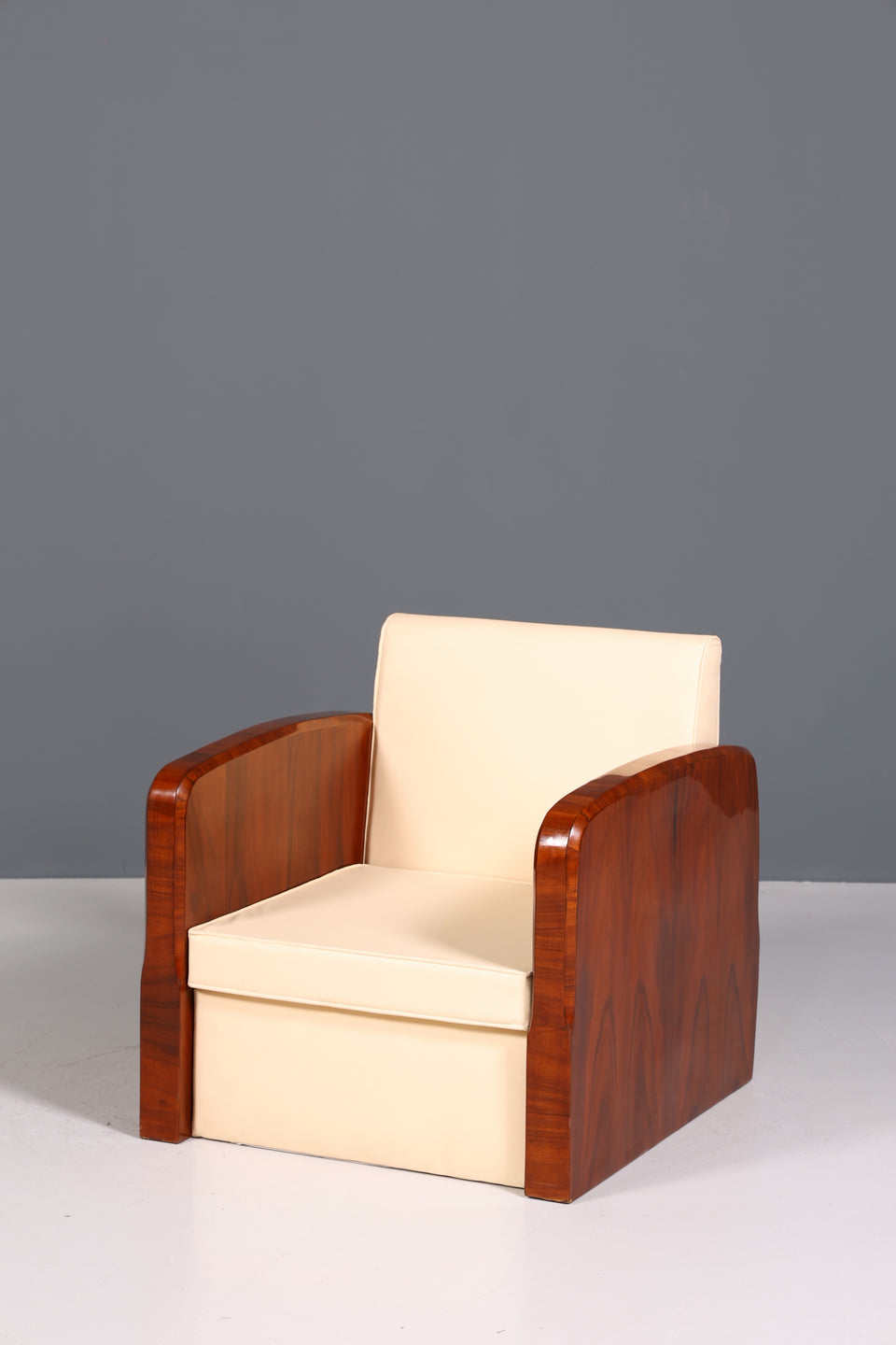 Wunderschöner Art Deco Design Sessel Clubsessel Armlehnsessel 1 von 2
