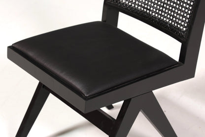 Sehr edler Korbgeflecht Stuhl &quot;Vienna Black&quot; schwarzer Bauhaus Relax Lounge Chair Küchenstuhl Sekretär Stuhl