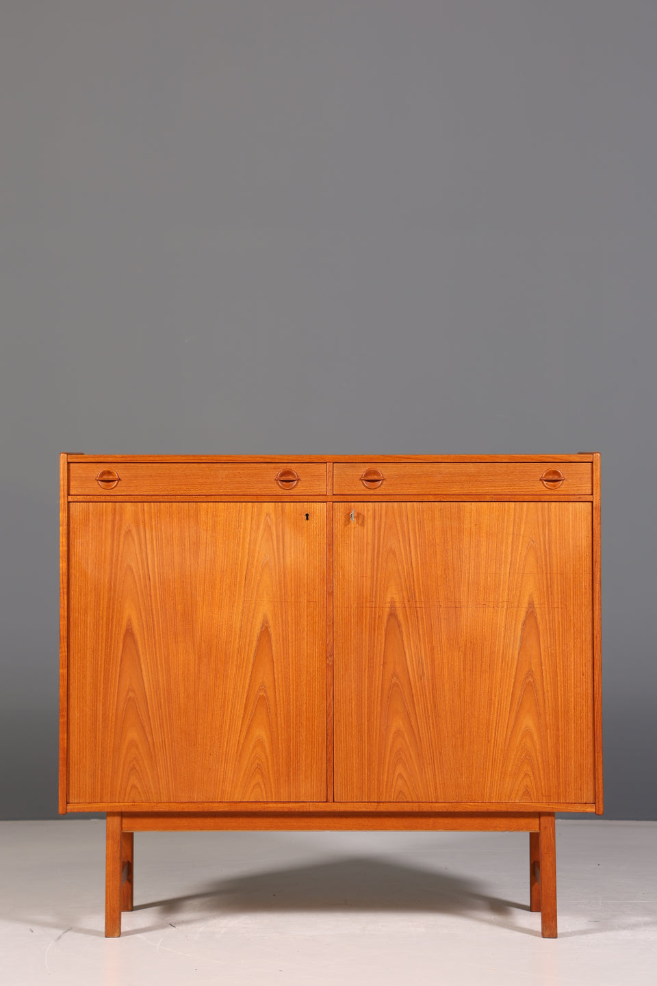 Wunderschöner Mid Century Schrank "Ulferts- Made in Sweden" Teak Holz Vertiko Retro Kommode Vintage Highboard 60er Jahre