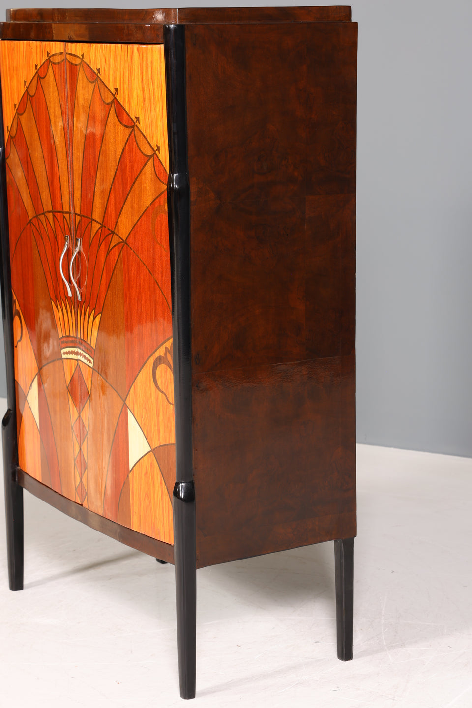 Wunderschönes Art Deco Stil Highboard Schrank Kommode Vertiko Sun Cabinet