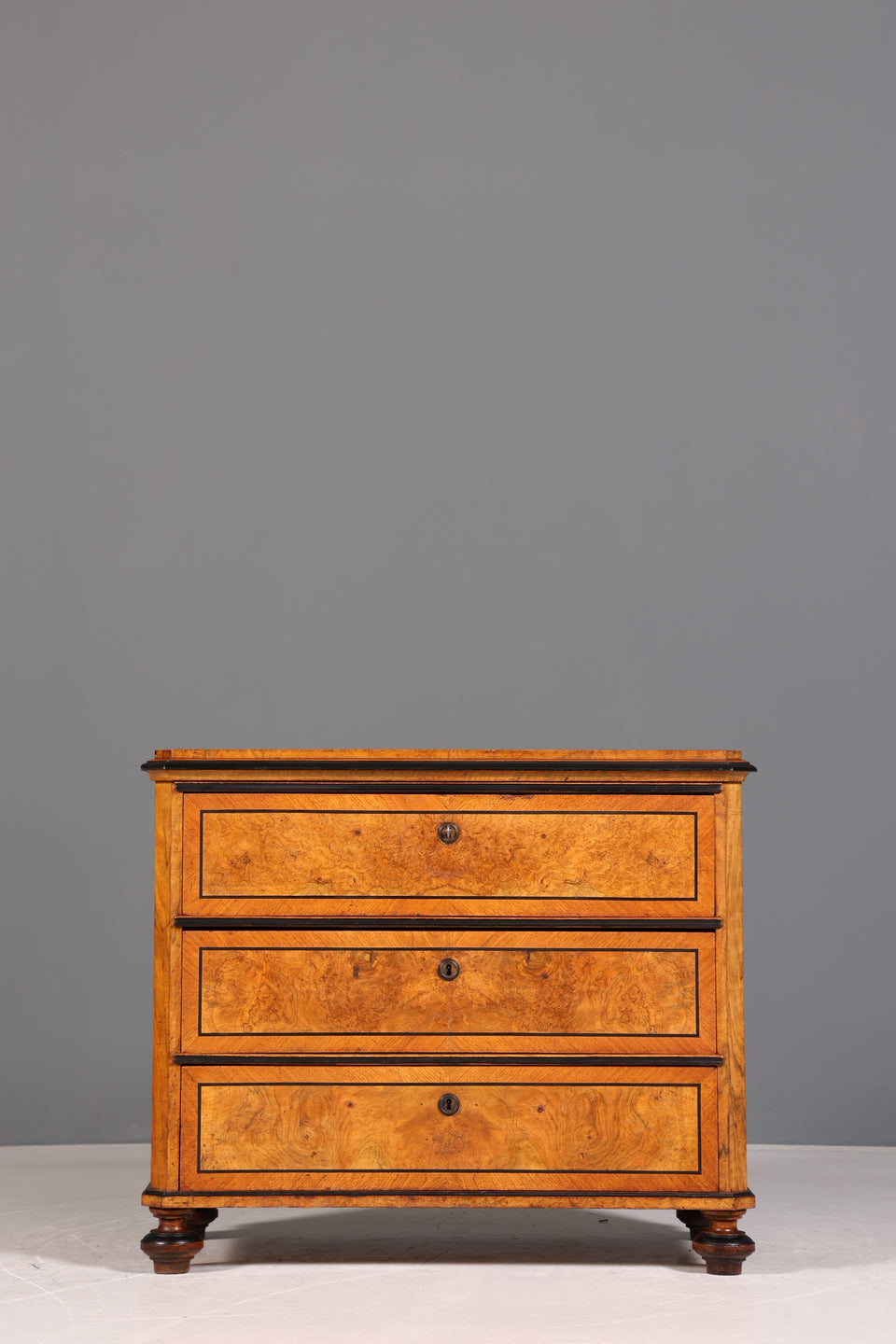 Traumhafte Gründerzeit Kommode Louis Philippe Sideboard Schubladenkommode um 1890