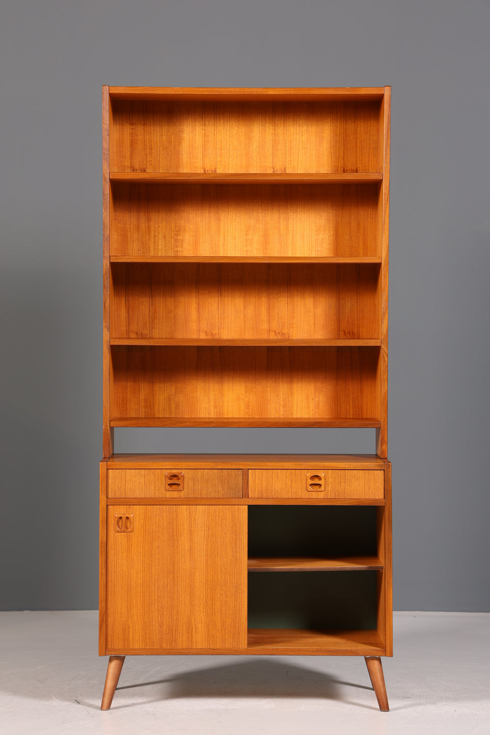 Schlichtes Mid Century Regal "Made in Denmark" schiebetür Schrank Danish Design Retro Kommode Vintage Bücherregal 60s 2 von 2