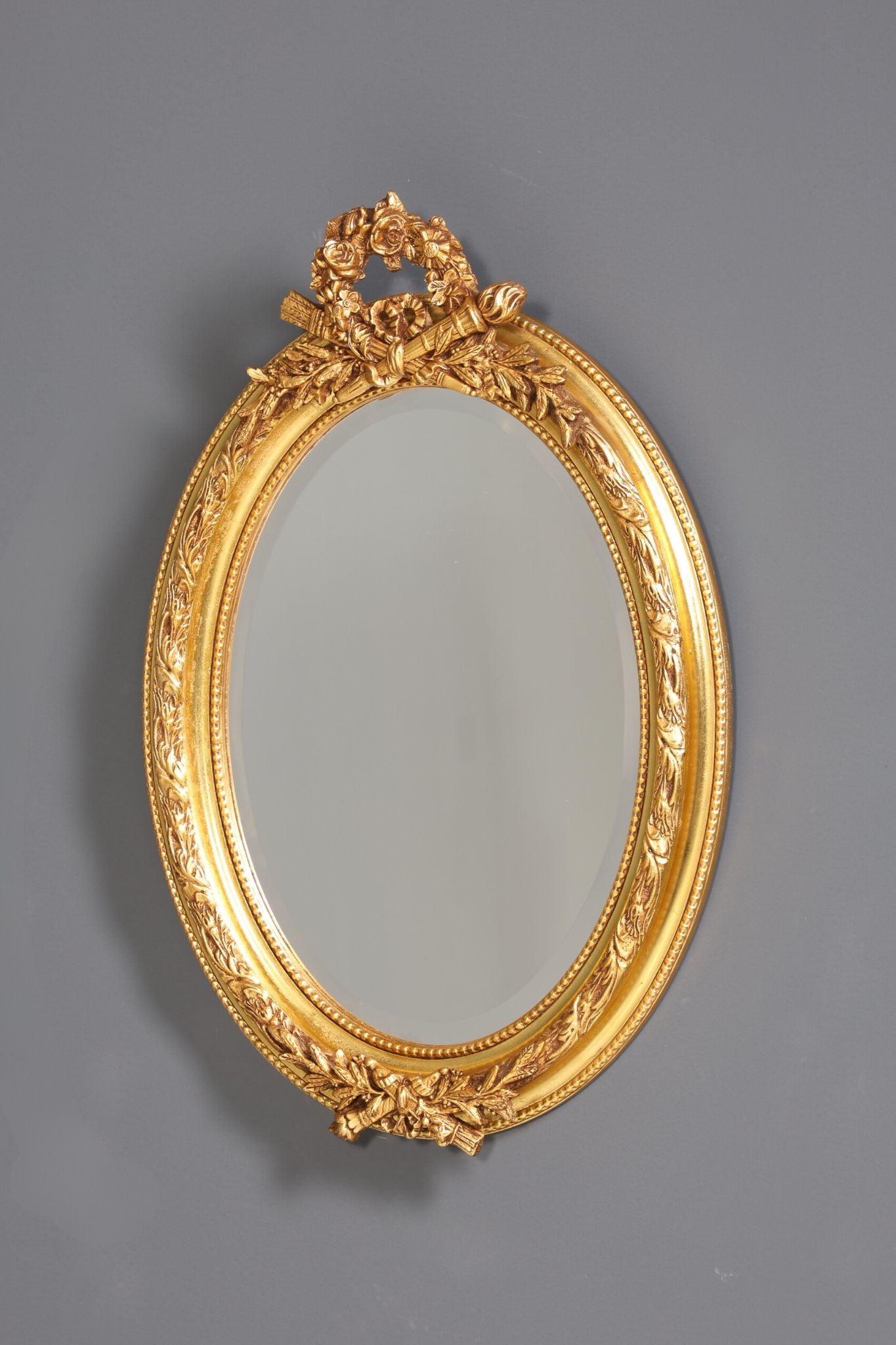 Stylish Oval Splendor Baroque Style Wall Mirror Ornaments Gold Mirror Hallway Mirror