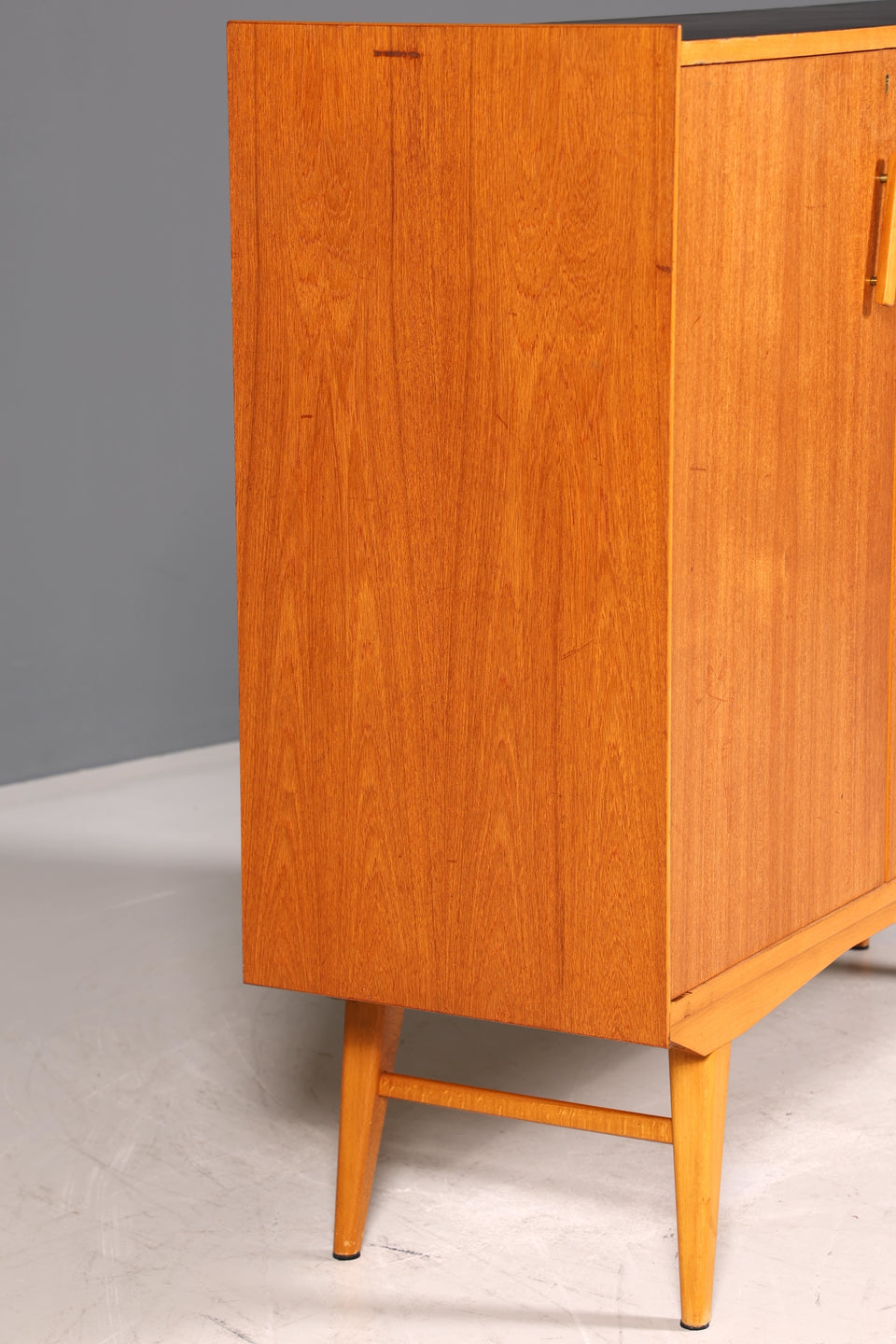 Wunderschönes Mid Century Highboard Sideboard Vintage Schrank 60er Jahre Büro Kommode Aktenschrank