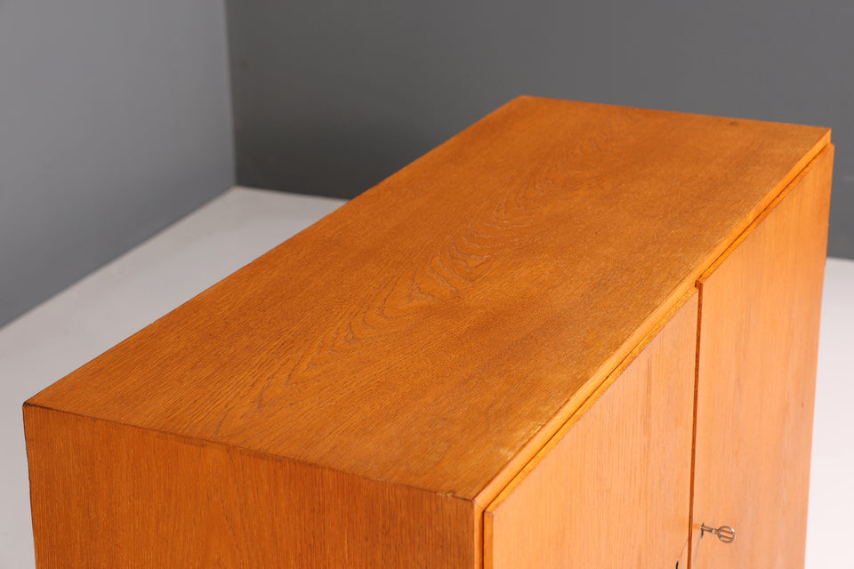 Schlichter Mid Century Schrank 60er Jahre Wäscheschrank Aktenschrank Kommode