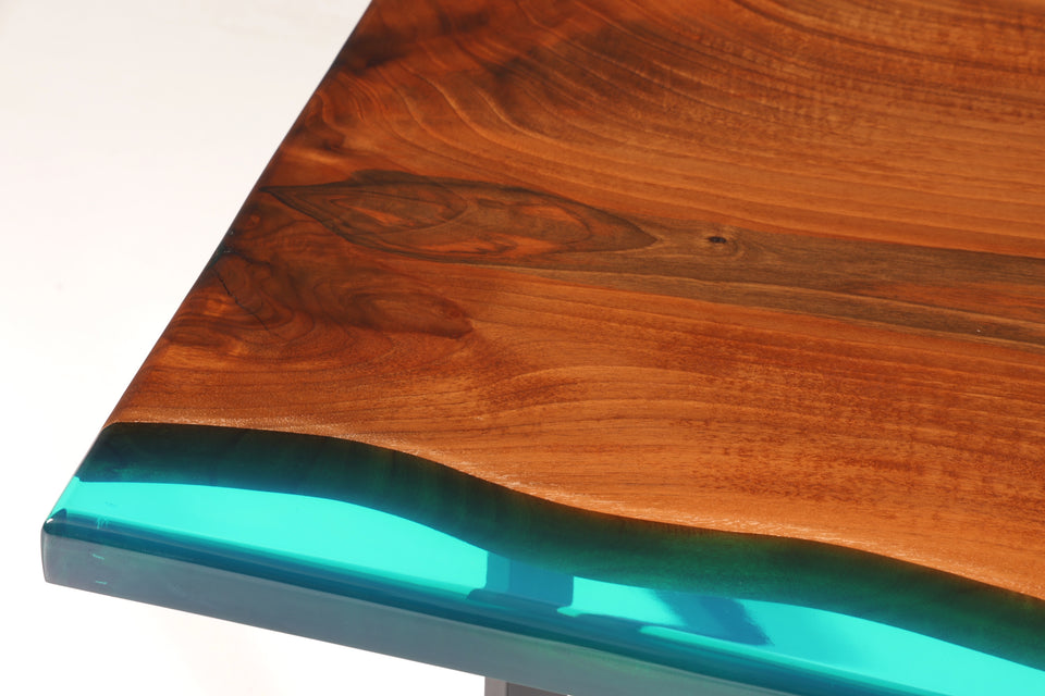 Seltener Epoxidharz Tisch Nussbaum Esszimmer Tisch grün Epoxy Esstisch massiv Holz Küchentisch