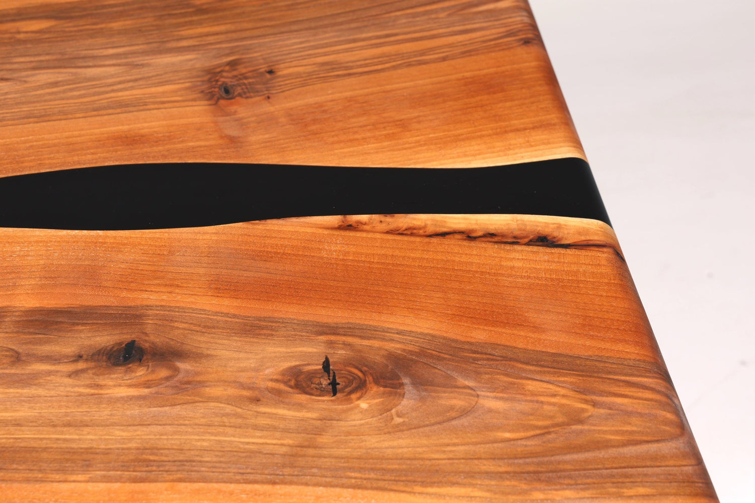 Beautiful epoxy resin table 220-90 cm Epoxy Black Walnut Dining Table