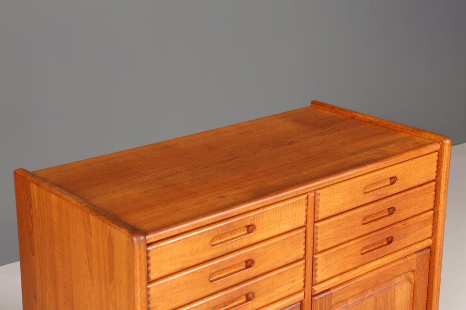 Original "Dyrlund" Schrank Mid Century Vertiko Danish Design Teak Holz Highboard Schrank 60s