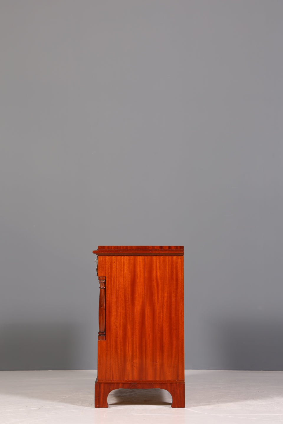 Edle Biedermeier Stil Kommode um 1940 Englisch Antik Mahagoni Sideboard Schubladen Kommode