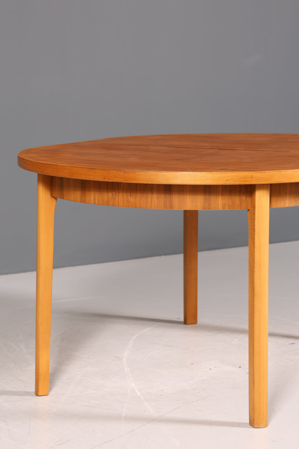 Wunderschöner Mid Century Esstisch echt Holz Danish Design Tisch ausziehbarer Küchentisch 60er Jahre Tisch